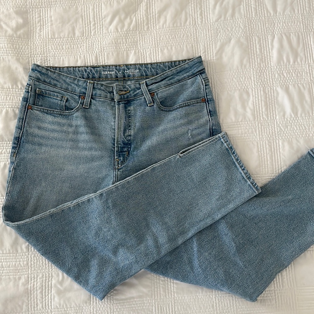 Old Navy High Rise Straight Jeans